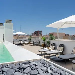 Limehome Calle Torcuato Luca De Tena - Digital Access Апарт-отель